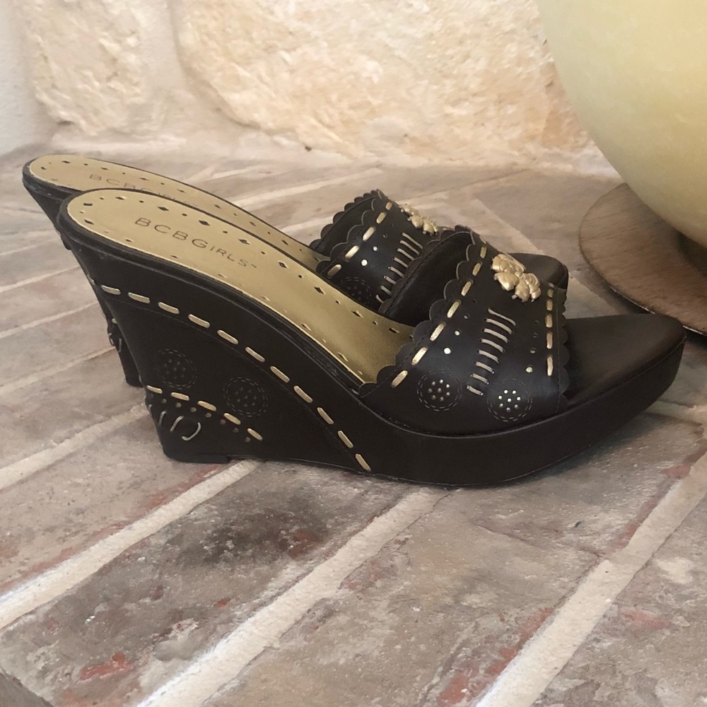 BCBG Platform Wedge